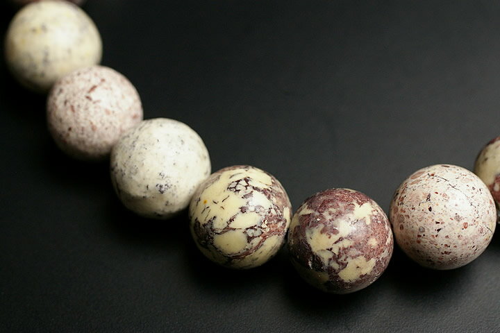 10mmワイルドホース（ホワイトバッファロー）ブレスレット20玉