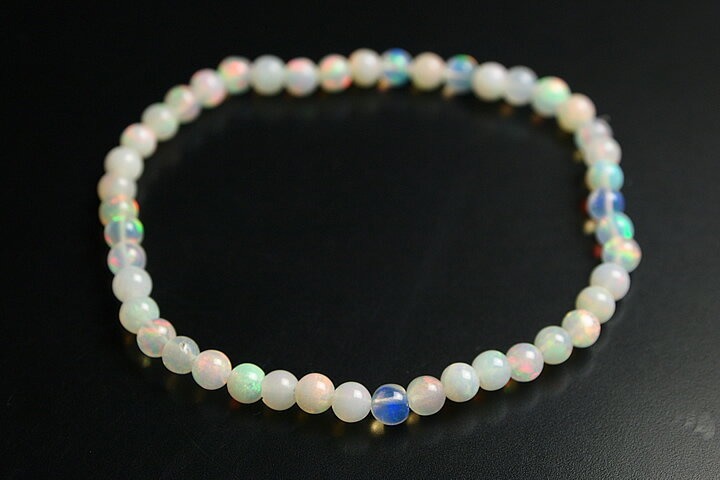 4mmエチオピアオパールブレスレット　プレミアムグレード