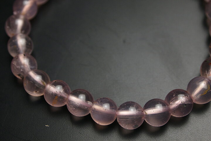 7mmパイライトインローズクォーツブレス ディープカラーファイナルグレード　マダガスカル産