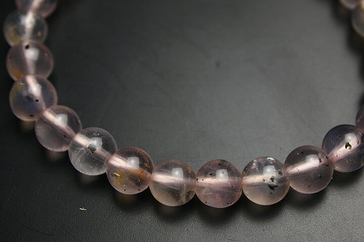 7mmパイライトインローズクォーツブレス ディープカラーファイナルグレード　マダガスカル産