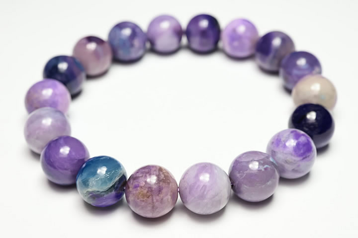 11.5mmピンクスギライトブレスレットファイナルグレード++