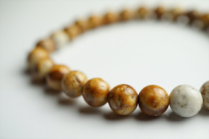 6mm姫川薬石ブレスレット 28玉　業界最安値に挑戦中！