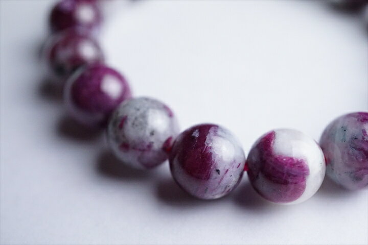 10mmルビーインクォーツ(ルビーシリカ)ブレスレット