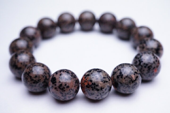 業界最安値に挑戦中！14mmユーパーライトブレスレット アメリカ・ミシガン州産