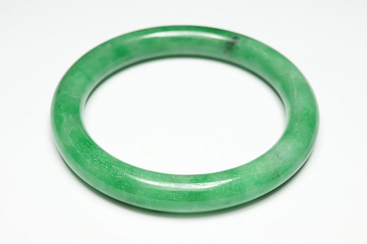 ミャンマーヒスイバングルブレスレット