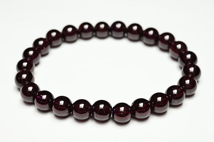 最高級品5A7mmロードライトガーネットブレスレット