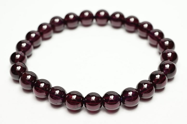 最高級品5A7mmロードライトガーネットブレスレット