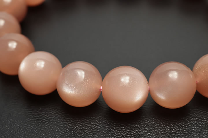 11.5mmオレンジムーンストーン3Aブレス