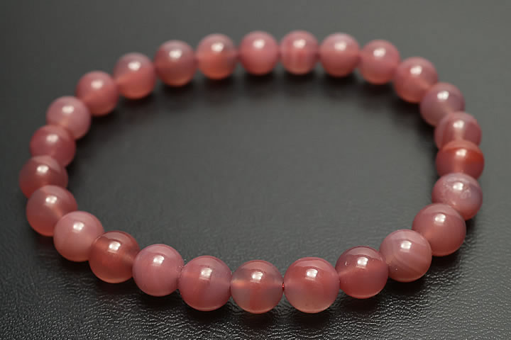 7mm天然赤メノー(瑪瑙)ブレスお買い得品 四川省産