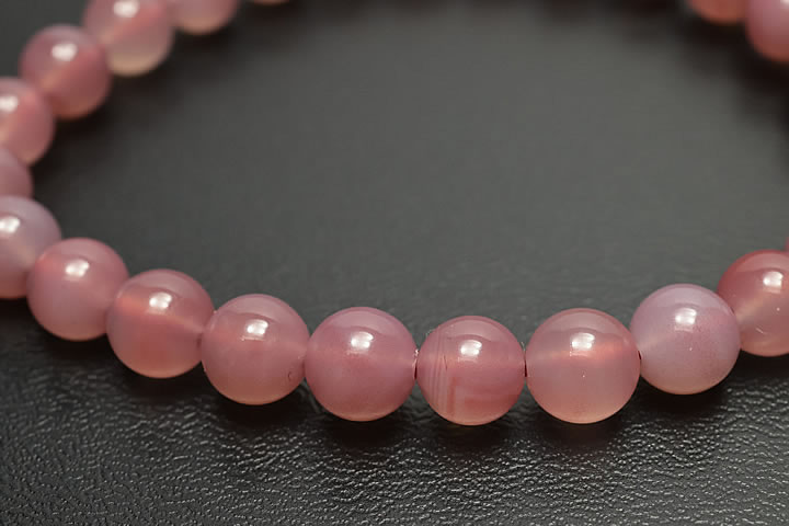 7mm天然赤メノー(瑪瑙)ブレスお買い得品　四川省産