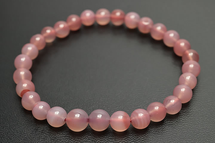 67mm天然赤メノー(瑪瑙)ブレスお買い得品 四川省産