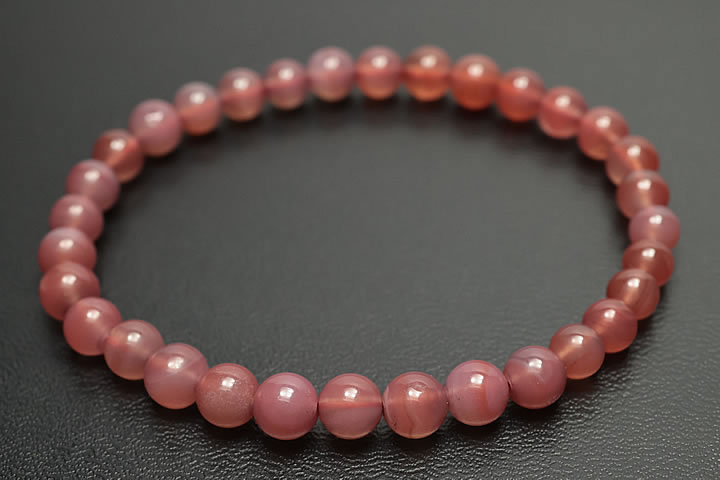 56mm天然赤メノー(瑪瑙)ブレスお買い得品 四川省産