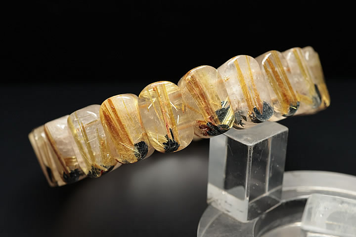 10A太陽ルチル(スターバーストルチル)バングルブレス