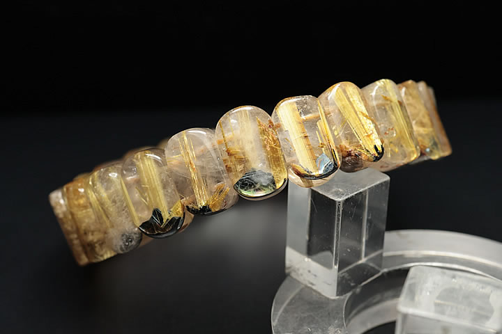 10A太陽ルチル(スターバーストルチル)バングルブレス