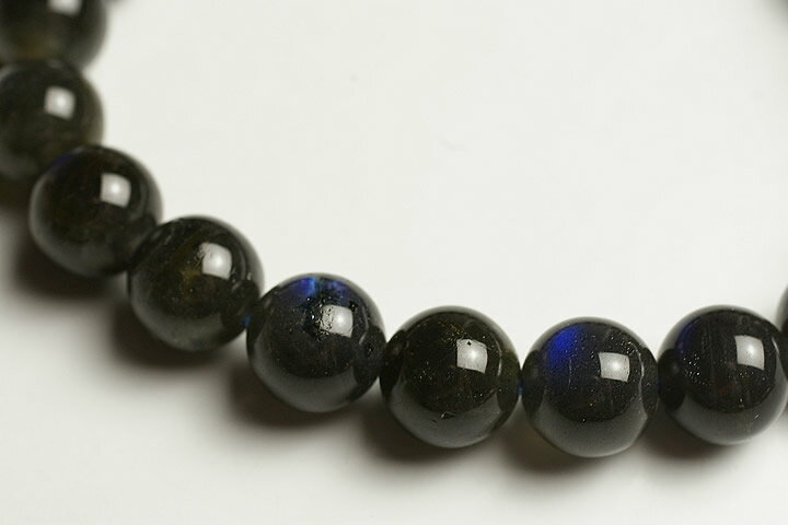 【彫刻ビーズ・彫りビーズ】九頭馬-アメジスト 濃い (金色）14mm 1粒売り 天然石 パワーストーン / インペリアルオーラ おしゃれ かわいい オシャレ 可愛い プレゼント ギフト 贈り物