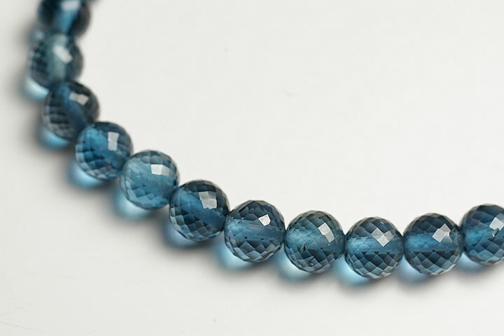 5.5mmロンドンブルートパーズカットブレス　宝石品質