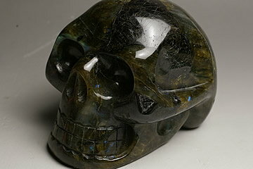 大きいラブラドライト　ドクロ