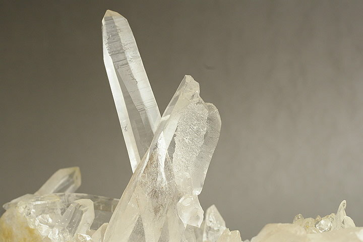 レーザー水晶群晶