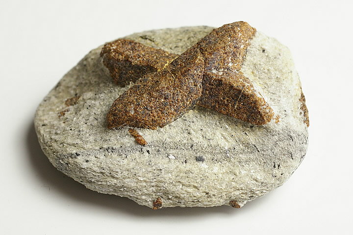 十字石　スタウロライト　ロシア産