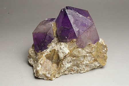 十字石　スタウロライト　ロシア産