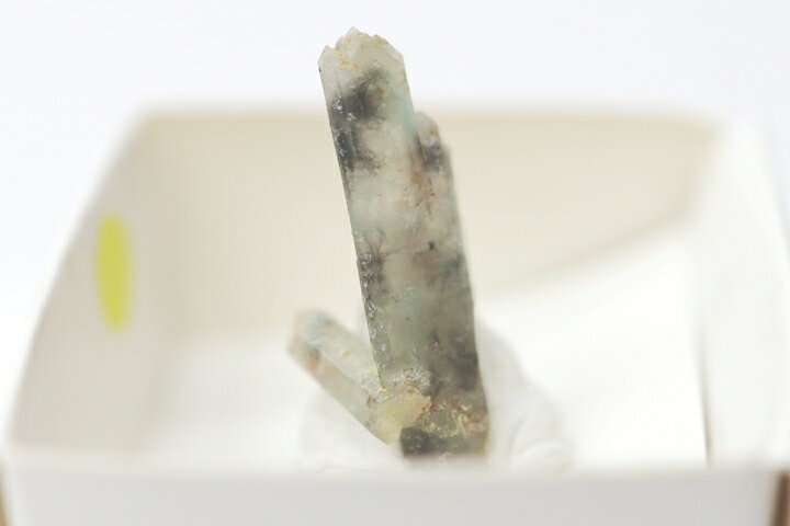 アホー石入り水晶3.5×1.8×1.8cm 南アフリカ・メッシーナ産