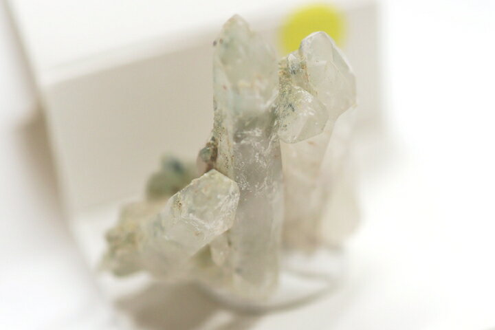 アホー石入り水晶2.7×1.6×2.3cm 南アフリカ・メッシーナ産