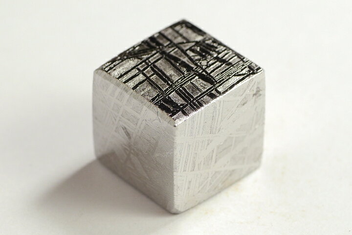 12mm角　ギベオンキューブ　ナミビア産