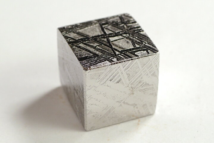 12mm角　ギベオンキューブ　ナミビア産