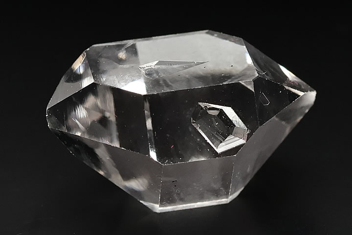 ハーキマーダイヤモンド母岩付き結晶 最高級品 アメリカ・ニューヨーク州産