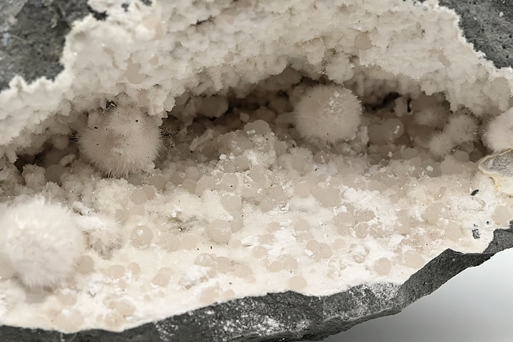 8.20kg オケナイト原石(オーケン石)インド産