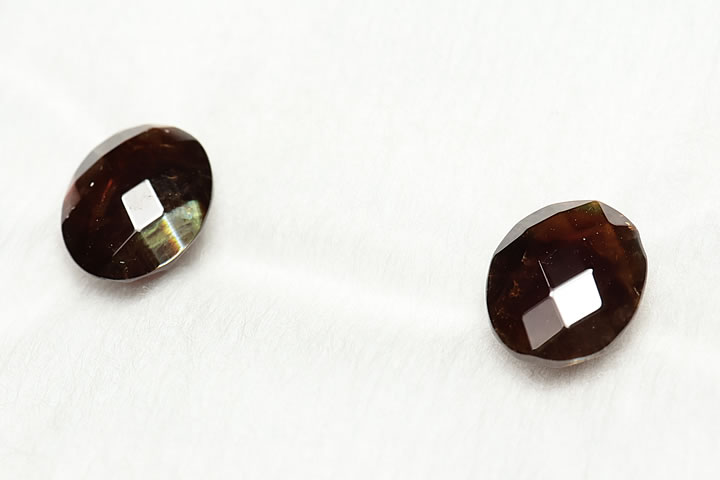 4.18ct奈良県天川村産 レインボーガーネットジェムグレードルース 日本加工