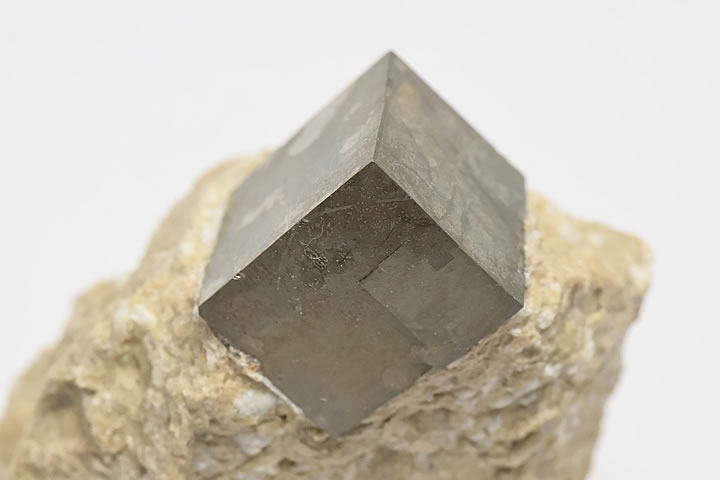 パイライト キューブ型結晶 スペイン産