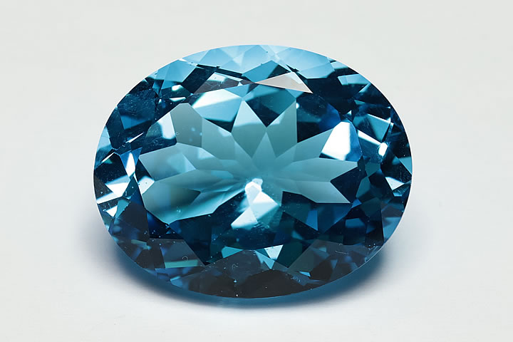 46.7ct�֥롼�ȥѡ����롼��