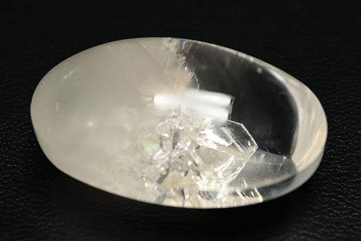Rakuten - 11.9g 貫入水晶ルース