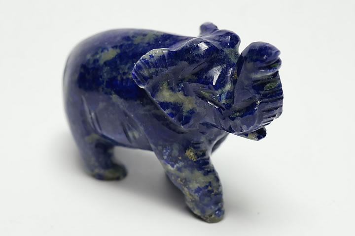 ラピスラズリ彫刻 ゾウ