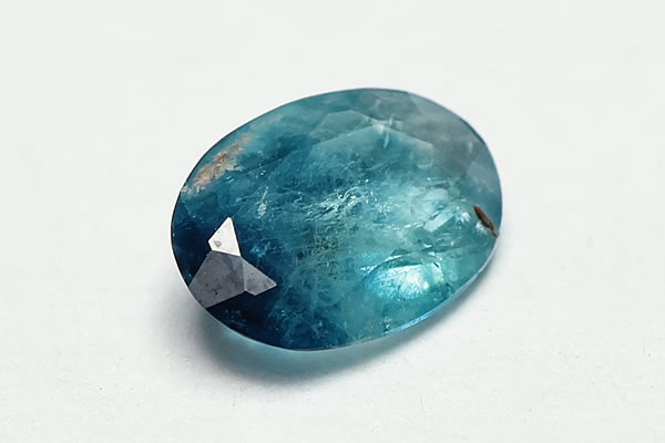 0.29ctユークレースルースバイカラー　ファイナルグレード++　ジンバブエ産