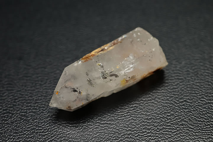 超レア品!磁硫鉄鉱入り水晶(日本水晶)　長野県南佐久郡南相木町栗生産 ケース入り