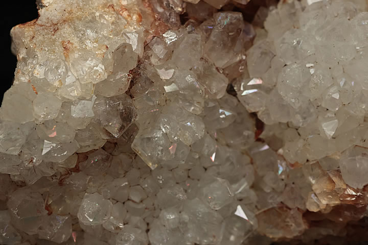 アジャンタ天然レインボークォーツ