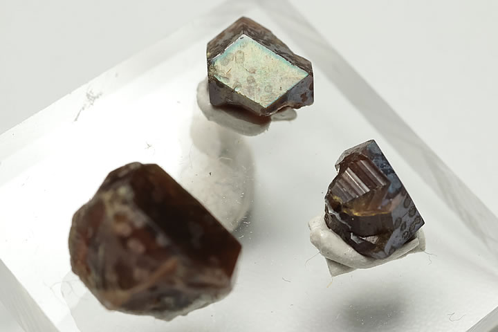 奈良県天川村産 レインボーガーネット単結晶 3個セット