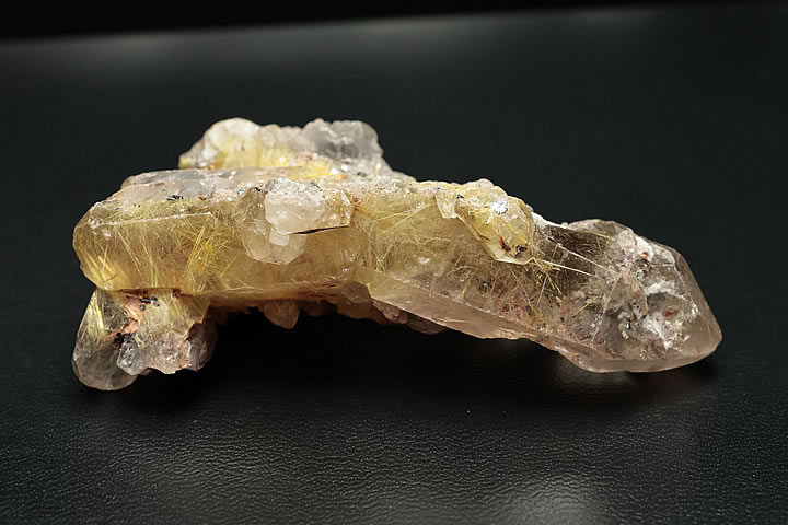 39g 高級品ルチル水晶ポイント