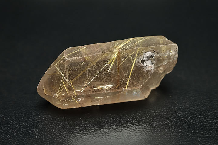 13g 高級品ルチル水晶ポイント