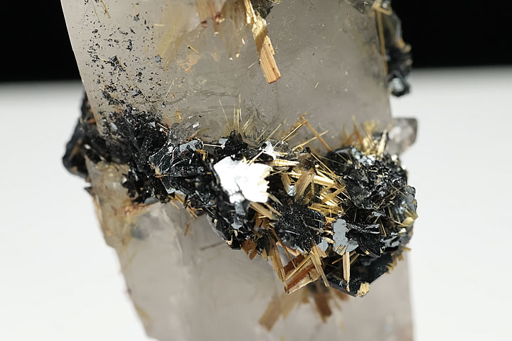 ブラジル産太陽ルチル結晶