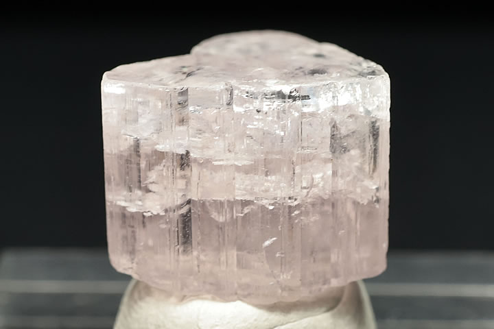 宝石質ピンクトルマリン結晶 アフガニスタン産