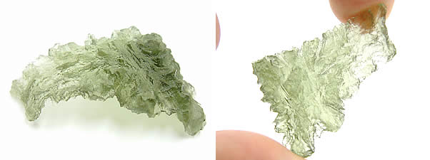 モルダバイト原石　チェコ産