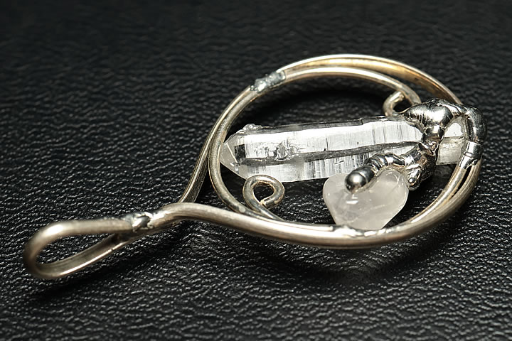 コロンビアレムリアンハンドメイドペンダントトップ　ガイガーミネラル社正規品