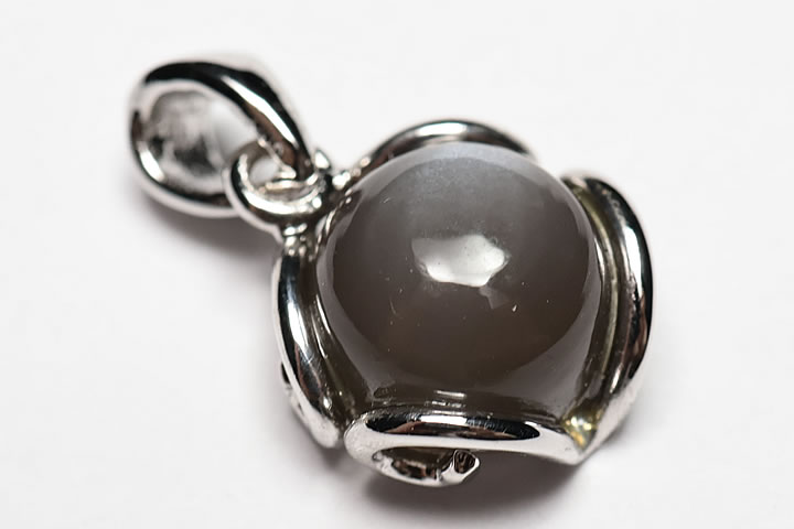 グレームーンストーンペンダントトップ トップグレード