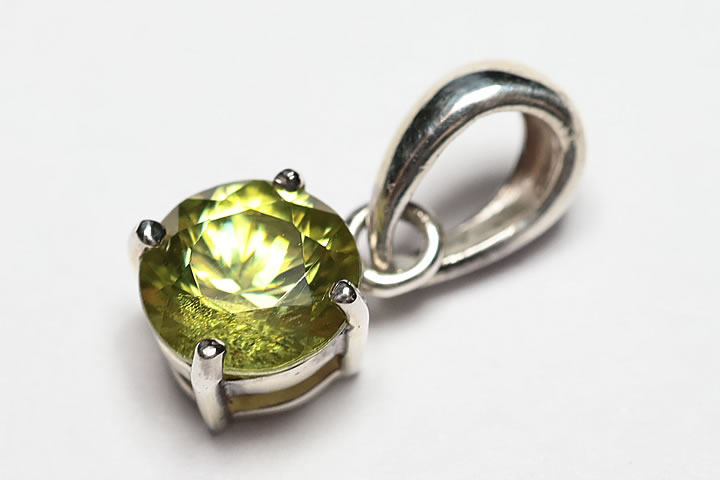 超レア品！スフェーンプレミアムペンダントトップファイナルグレード アフガニスタン産