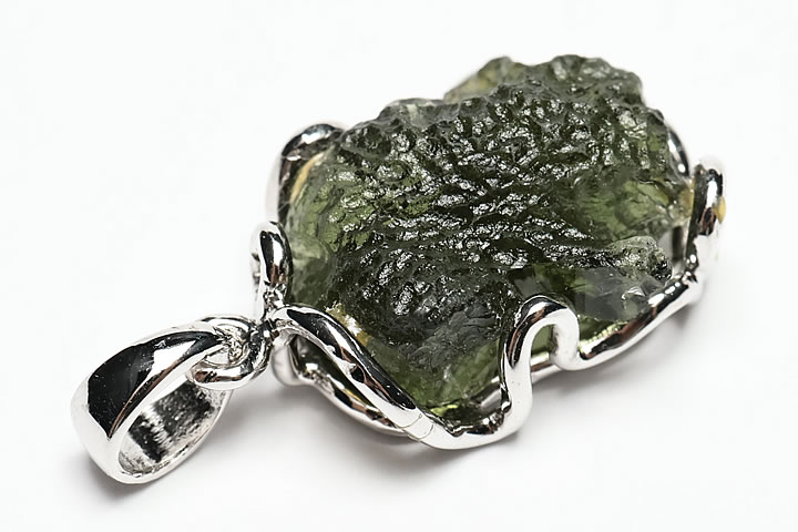 モルダバイトペンダントトップ