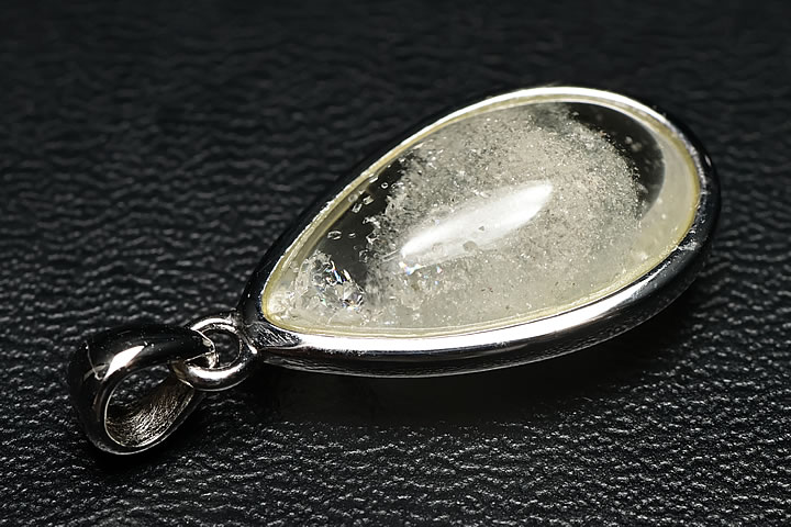 マニカラン水晶　ガーデン水晶　ペンダントトップ　プレミアムグレード　インド　マニカラン地区