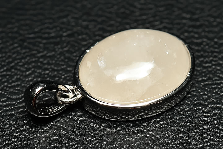 3.9ctフェナカイトペンダントトップ　シルバー925フレーム　ファイナルグレード